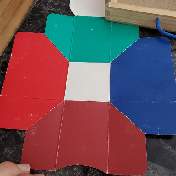 Yves Rocher vintage mini fragrance set - Picture 7 of 7